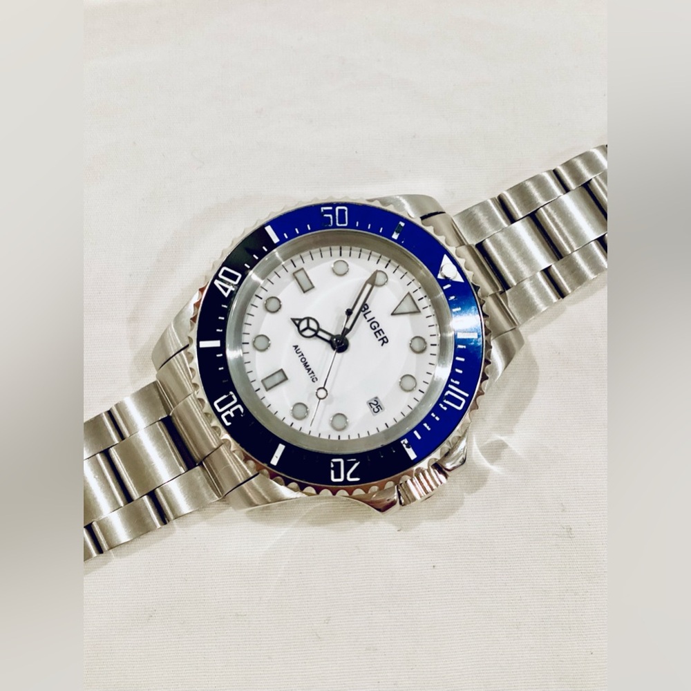 * SOLD * Automatic BLIGER 43mm White Dial Big SEA #Batman Dive Watch